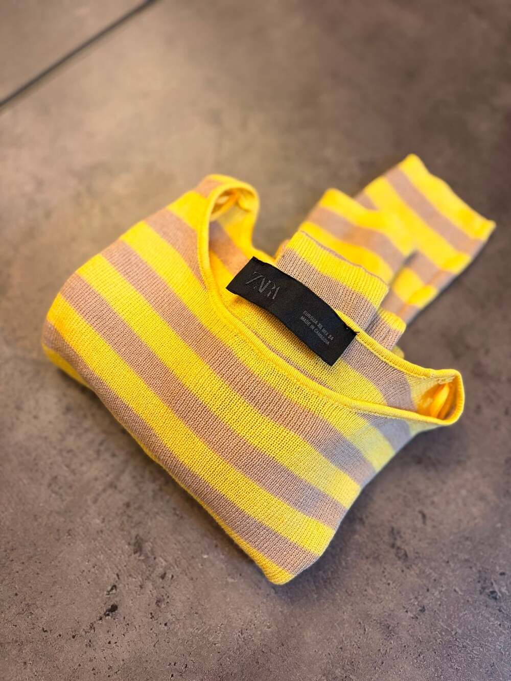 Zara Yellow and Beige Striped Knit Long Sleeve Top